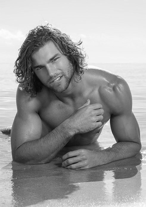 hnbw:  cole monahan by fritz yap hombres naturales |  follow us in black & white or in color at hnbw & hncl. find us on instagram | twitter | facebook | pinterest | shop 