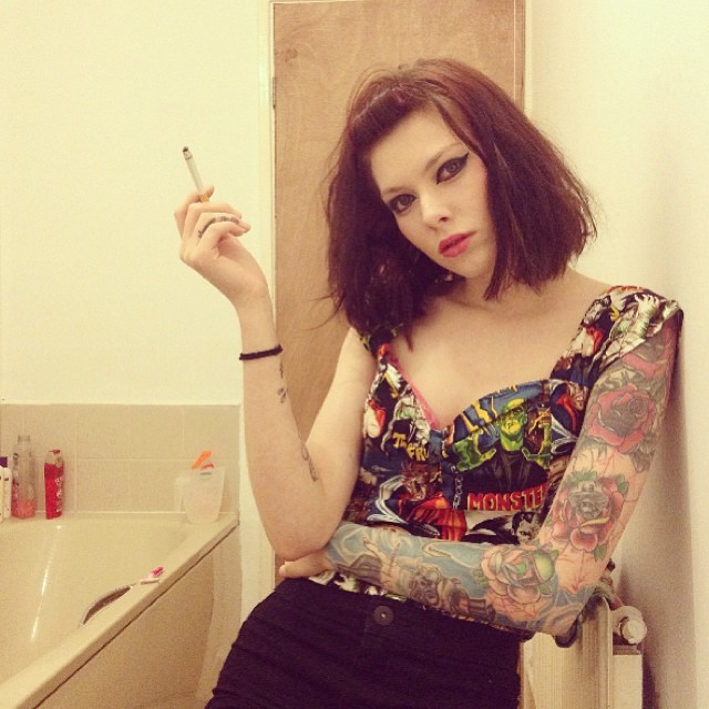 francescalouiseee:  last night: the smack head look 