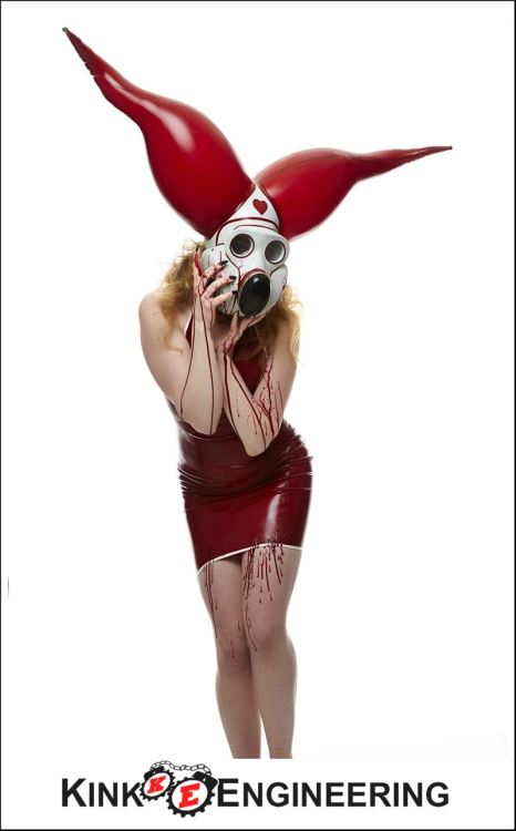 kinkengineering:  And if you’re not into good clean fun, you can always have a bloody valentine….