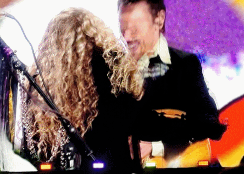 Harry Styles Performing With Stevie Nicks In Hyde Park 12/07