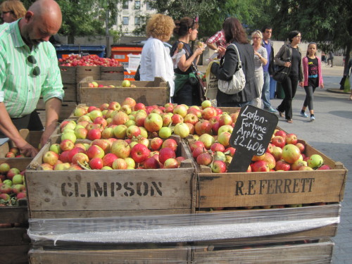 Weekly market, Canterbury, Kent, England, UK, September 2010.