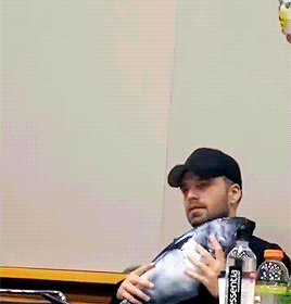 tumblr_p7ag6dV8Qk1ql5yijo2_400.gifv