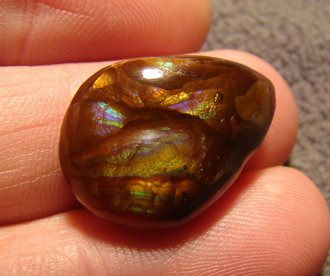 mineralists:  Fire AgateSources: https://www.etsy.com/shop/49erMinerals, https://www.etsy.com/shop/ArizonaFireAgate, https://www.etsy.com/shop/Kyanitecluster, https://www.etsy.com/shop/PlanetOpal, http://www.ebay.com/usr/ming*j