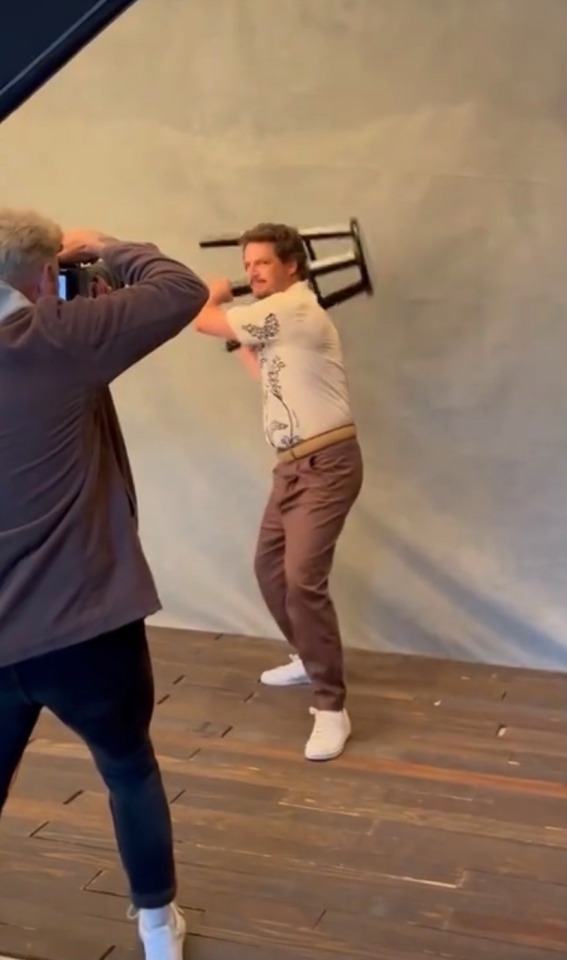 Pedro Pascal: Butwhat If I Didnt JUST Sit In The Chair??