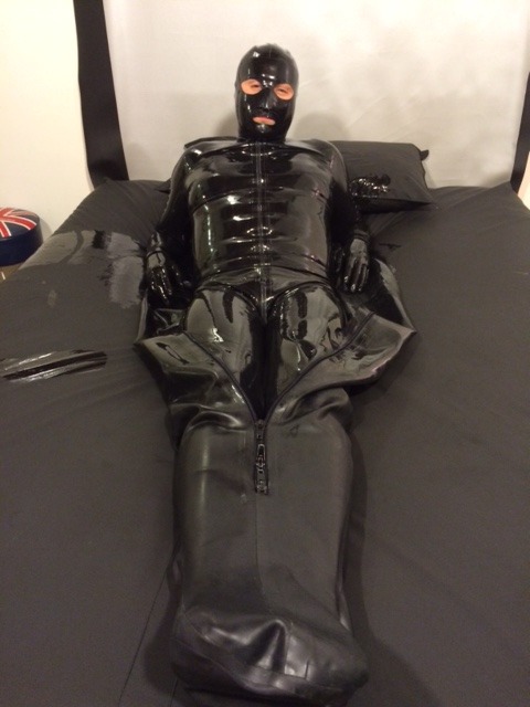 larubbergimp: These photos are of me. Nothing makes gimp happier than being sealed head to toe in ru