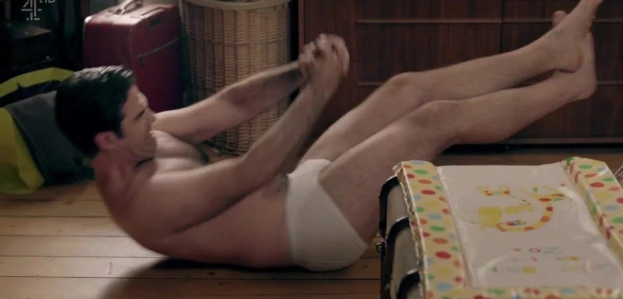 undielover79:Rob Delaney is so fuckin hot!!