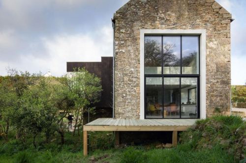 MOULIN NEUFArchitect : L’Atelier d’Ici - Jean-Luc HéryPhotographer : Pascal LéopoldLocation: Ploudal