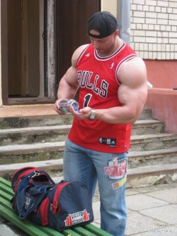 Men & Muscle