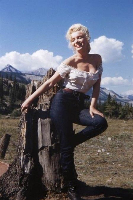 stuck-in-the-old-days:  (via http://www.piccsy.com)