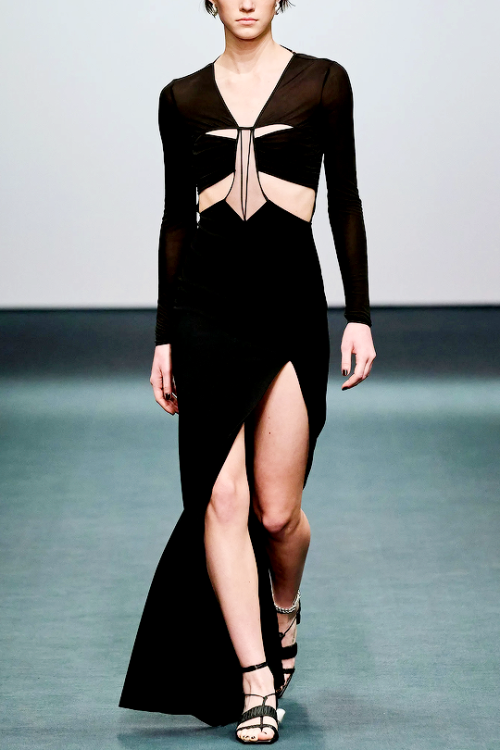 fashion-runways: NENSI DOJAKA Fall/Winter RTW 2022 (part 1)if you want to support this blog consider