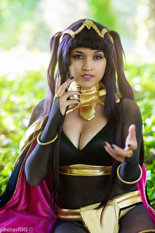 cosplayandgeekstuff:    Fushichō Cosplay (USA) adult photos