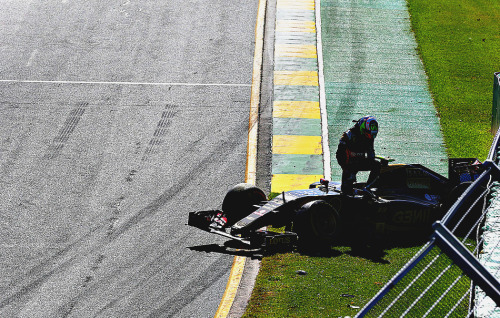 f1championship - Pastor Maldonado, it’s - 2011 Malaysian Grand...