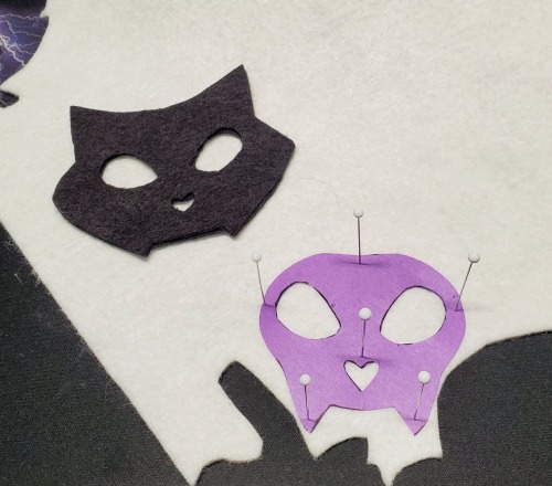 impistry:Working on Imp #504 (Impling) and their very fun looking Kitty skull mask that will be comi