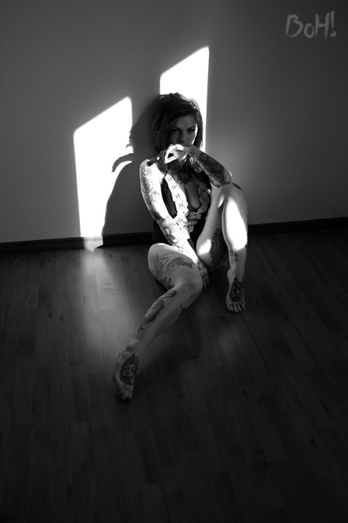 psychotic-riaeaction:  ph: skyzzo