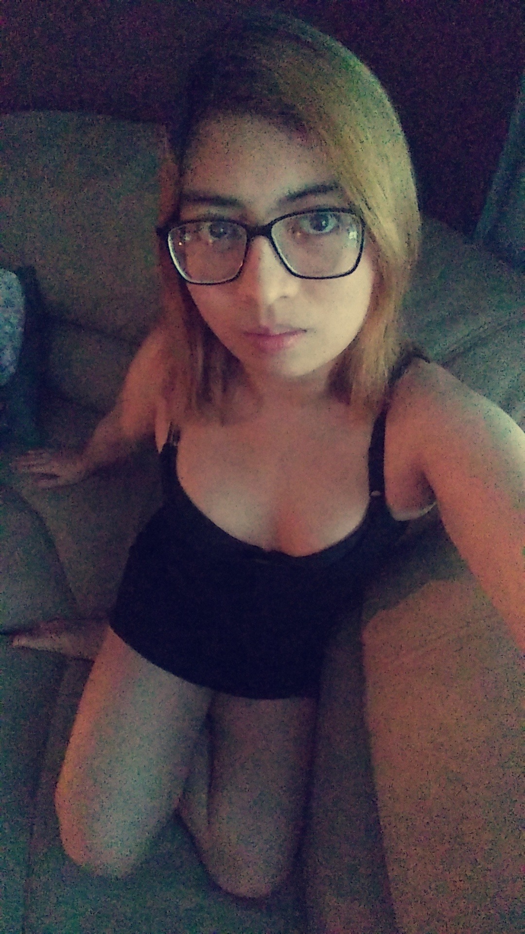 surprise-itssteak:  Happy holiday selfies ^.^
