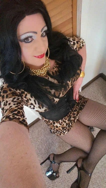 spectrum-of-desire: girdleluv:  transensual:   You are all amazing!     Spectrum of Desire