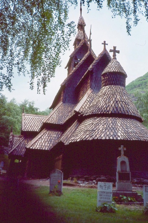 Borgund stavkirke, Lærdal, Sogn og Fjordane, Norge, 1984.