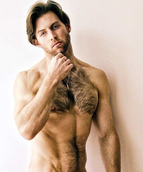 karrrotinko:  Warren Carlyle 