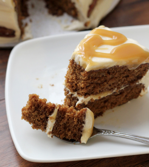 fullcravings:  Maple Gingerbread Cake with Salted Caramel Maple Sauce