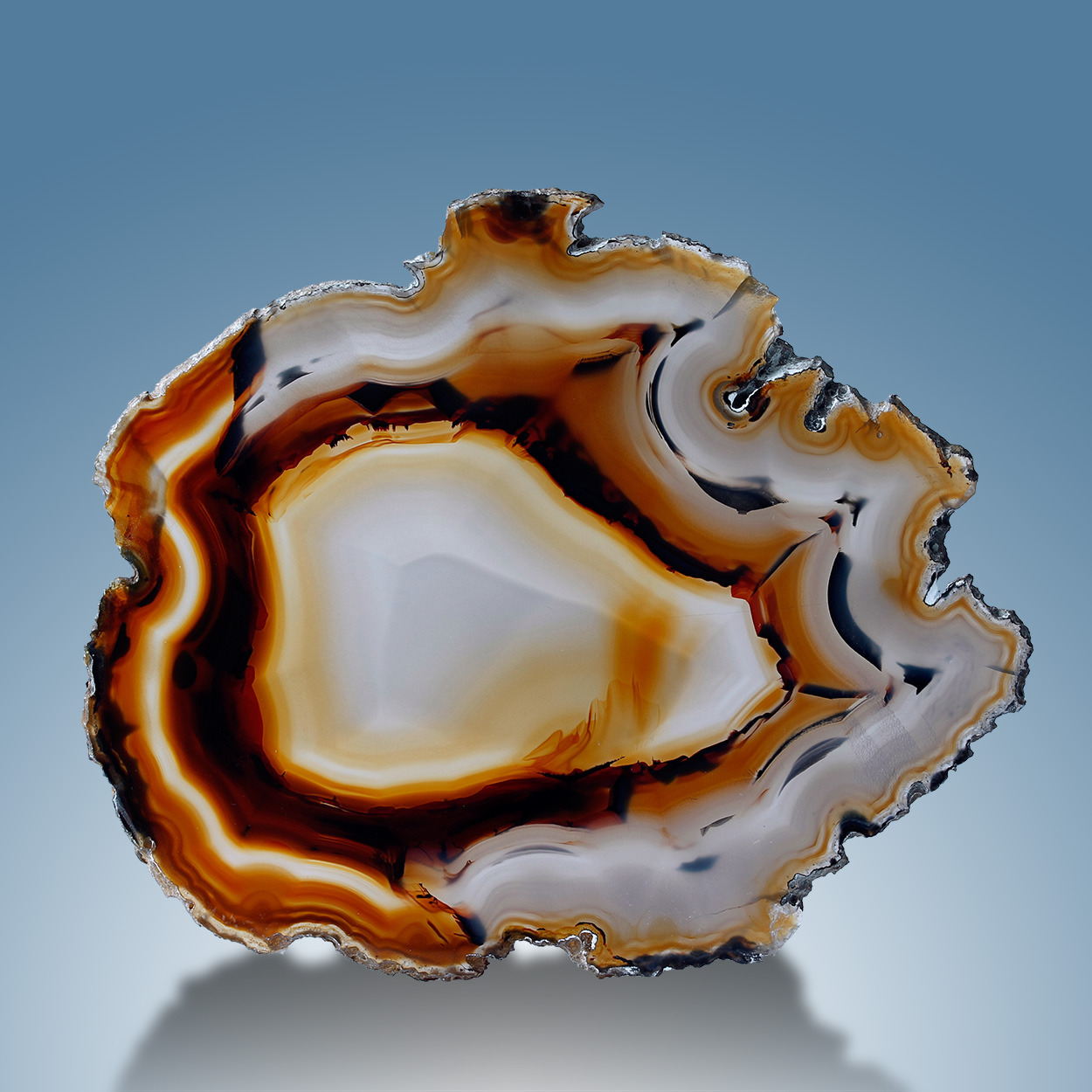 bijoux-et-mineraux:  Agate - Barros Cassal, Rio Grande do Sul, Brazil        