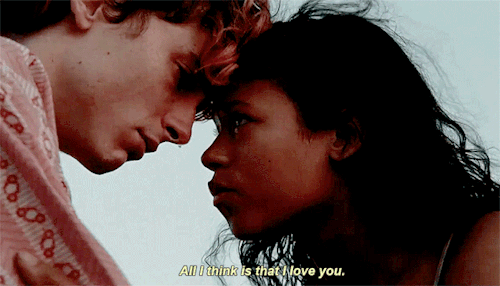 TIMOTHE CHALAMETand TAYLOR RUSSEL As Lee And Maren Yearly In BONES AND ALL(2022) Dir. Luca Guadagnino