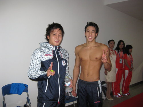 http://gaykoreandude.tumblr.com/post/103011135733