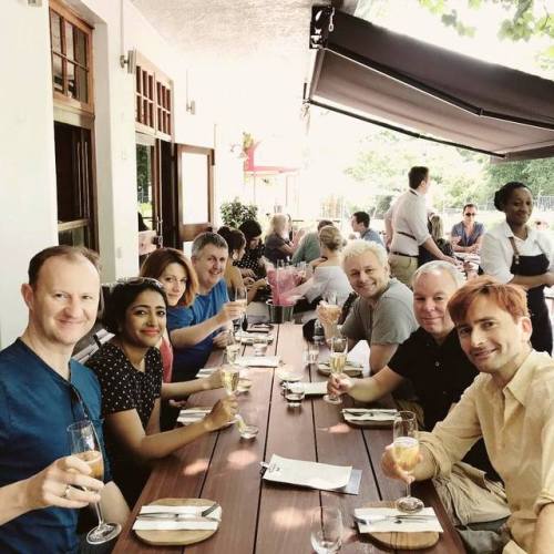 davidtennantcom:Good Omens - new photo from series publicist Reetu Kabra - lunchtime with David Tenn