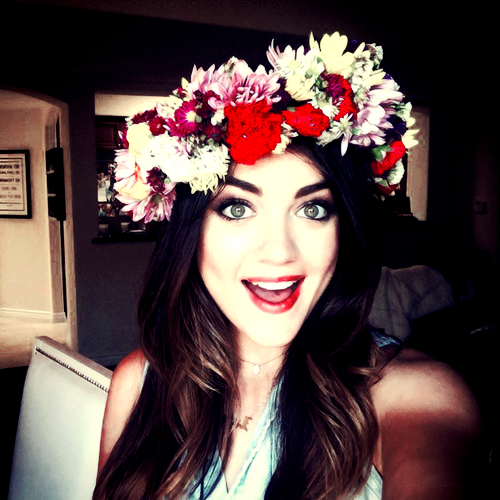 piperhalliwellhasmoved-blog:  @lucyhale - “Then @anniebreiter goes and completely tops herself and o