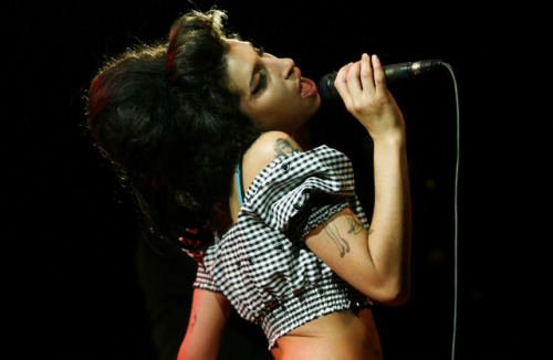 amywinehousequeen:Amy Winehouse