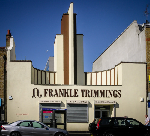 leftoverlondoner: Frankle Trimmings, 281-285 Bethnal Green Road, Borough of Tower Hamlets, London E2