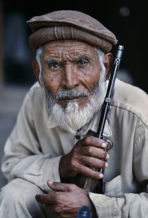 Sex stevemccurrystudios:  FACES OF AFGHANISTANIn pictures