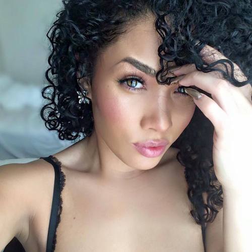 girlsandlandscape:  Kreesha Turner 