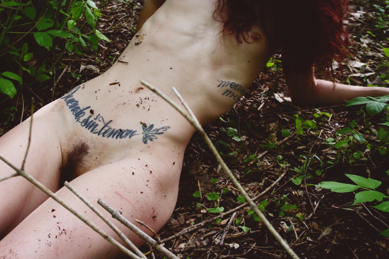 camdamage:  in the woods behind the house | cam damage by self