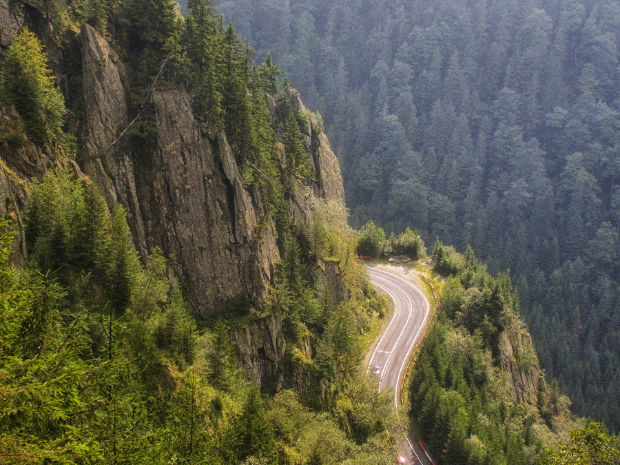 allthingseurope:  Transfagarasan road, Romania (by Stan Petru) 