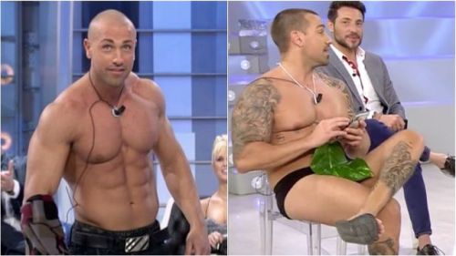 fat-male-celebrities:  Recently, Spanish Rafa Mora was mocked for having lost his ‘tableta’ (abs)