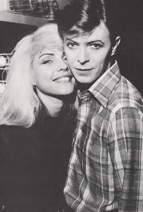 therealbooradley:  Debbie Harry, vocalist of Blondie, and David Bowie 