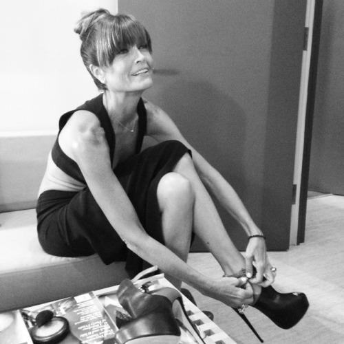 Ruthie DavisFollow http://celebrity-legs-and-heels.tumblr.com/ for more!(via b-w-ruthie-davis-photo.