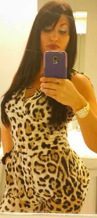 fatassedcumdumpricanbarbie: Ass so fat you can see from front My fat fucking cheetah girl.