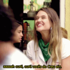 tvorelhabr:  aaah curti , curti vocês do creu ein .  C. R. A. U  Fatinha ! HUASUAHSUSH