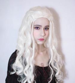 love-cosplaygirls:  Daenerys by mizuki_tyan