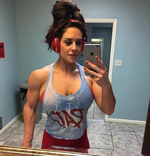 almightymuscle:  Celeste Bonin  😚😚😚