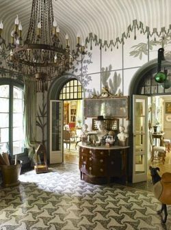 afrenchladyinnc:  Castellini House in Milan (Credit; http://www.thecaledonianminingexpeditioncompany.blogspot.com) 