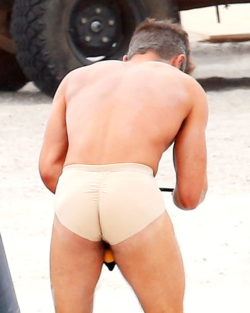 famousmeat:  Zac Efron shows ass in underwear, bends over &amp; fondles bulge