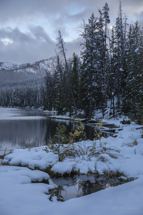 riverwindphotography: Tranquil Moments, Sylvan Lake, Yellowstone National Park, Wyoming© riverwindph