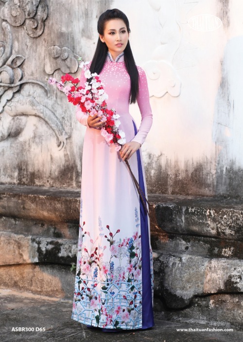 Ao dai by Thai Tuan