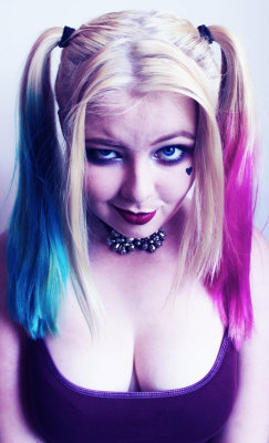 hotcosplaychicks:  Harley Quinn - Puddin!?