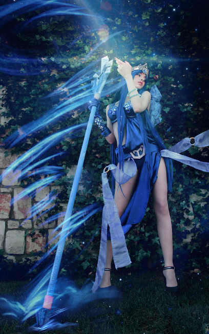 allthatscosplay:  This Janna Cosplay Blew Us AwayView the full feature with more