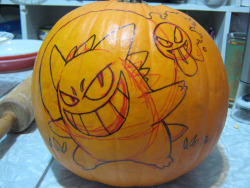 fumigatorzombie:  I carved a Pumpkémon.