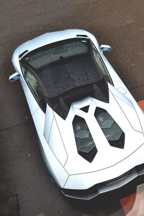 mistergoodlife:  Roadster | Photographer | More