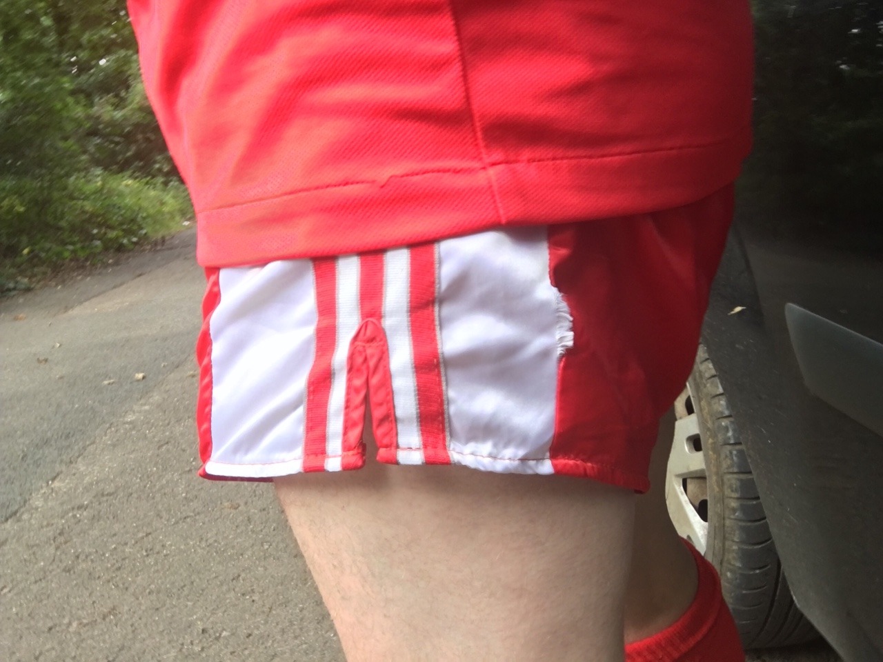 nylonshinyshorts:  Very sexy  